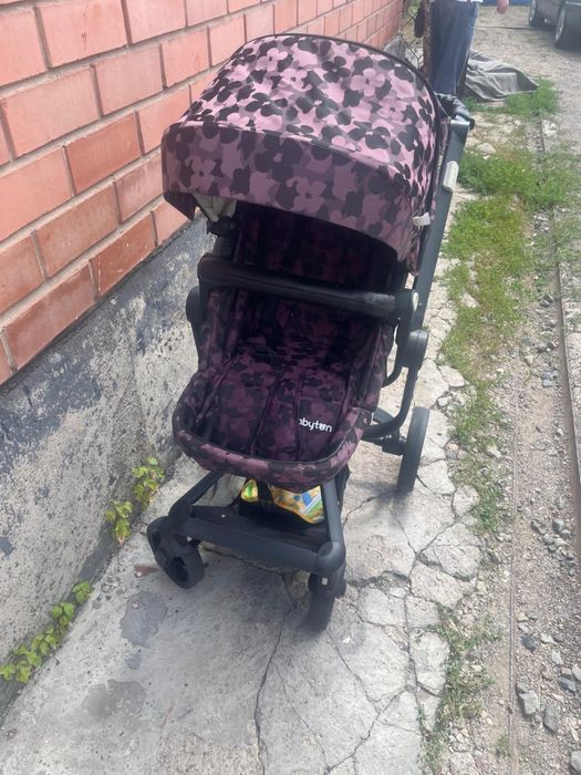 Отличная коляска для малышей