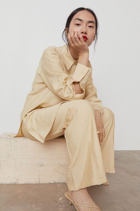 легкие струящиеся летние брюки h&m на завышенной талии ЛИКВИДАЦИЯ