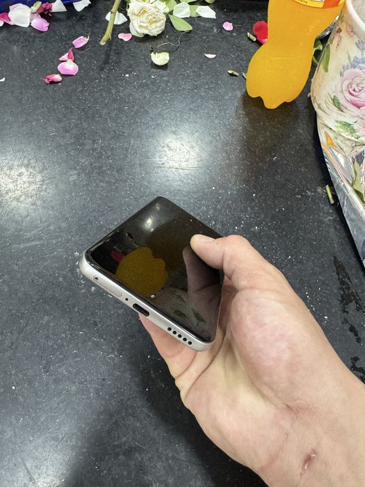 Honor 400 pro.