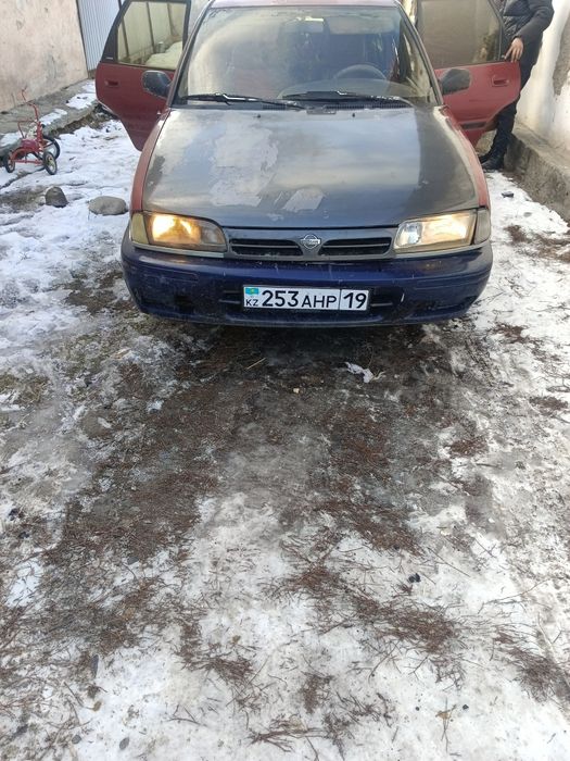 Продам машину nissan primera