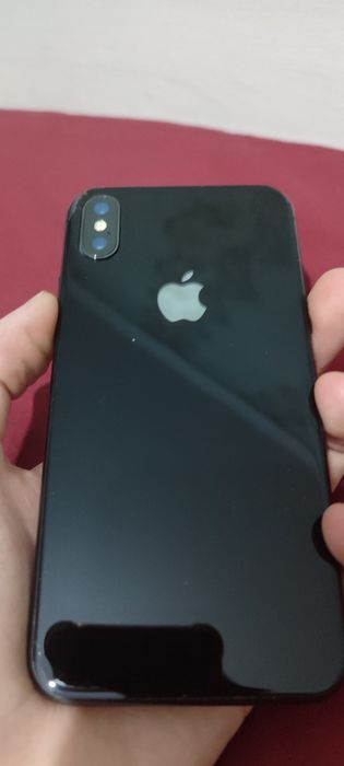 iPhone X 256 гб почти новое