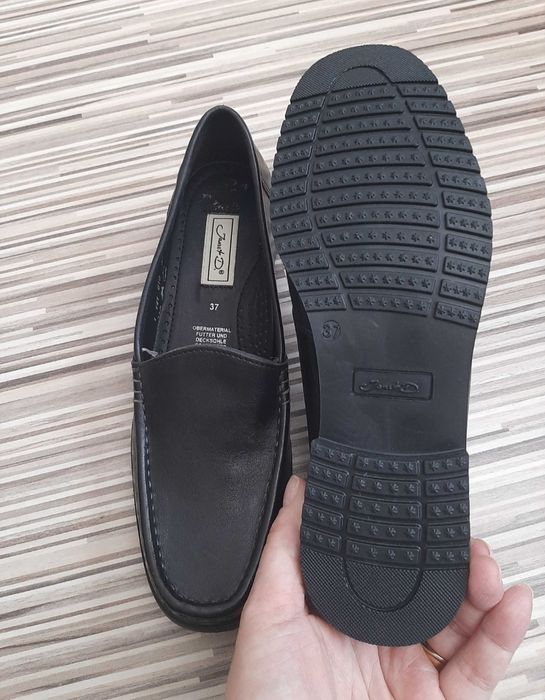 Pantofi noi piele Janet D. mărime 37.