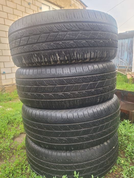 Продам резину на джип