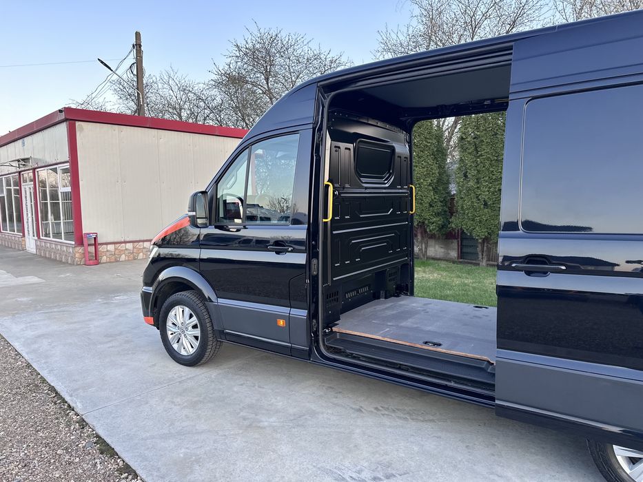 Vw Crafter 2020 R-LINE rate sau leasing