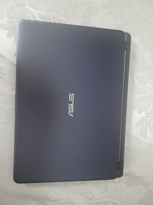 Продам ноутбук Asus