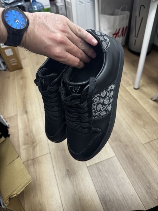 Guess кожени бувки 45 номер