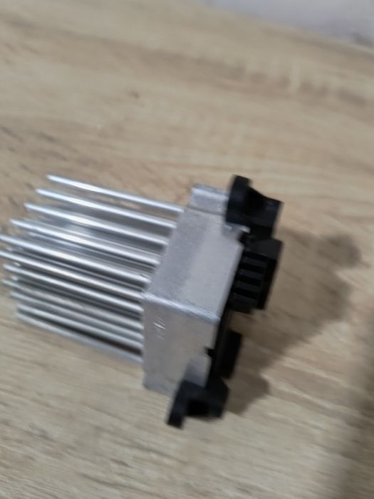 Реостат (ёжик) печки БМВ;  Е 39 ,Е 46, Е 53, Е 83