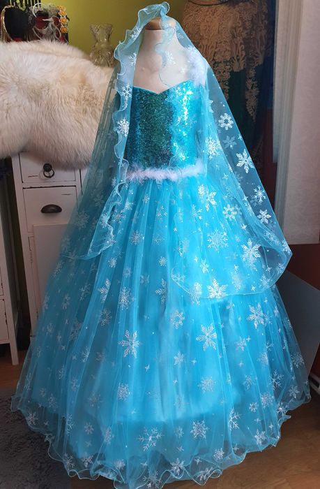 Rochie de printesa Elsa varsta 9 ani marimea 134 produs Nou