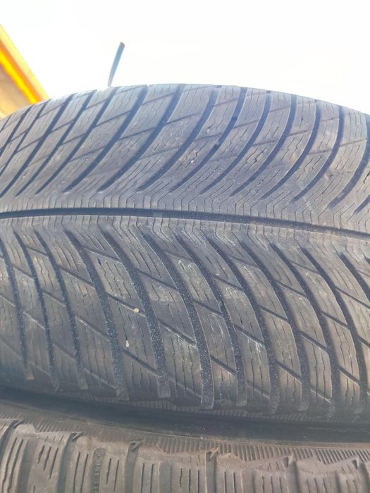 4 бр зимни 255/45/20 Michelin