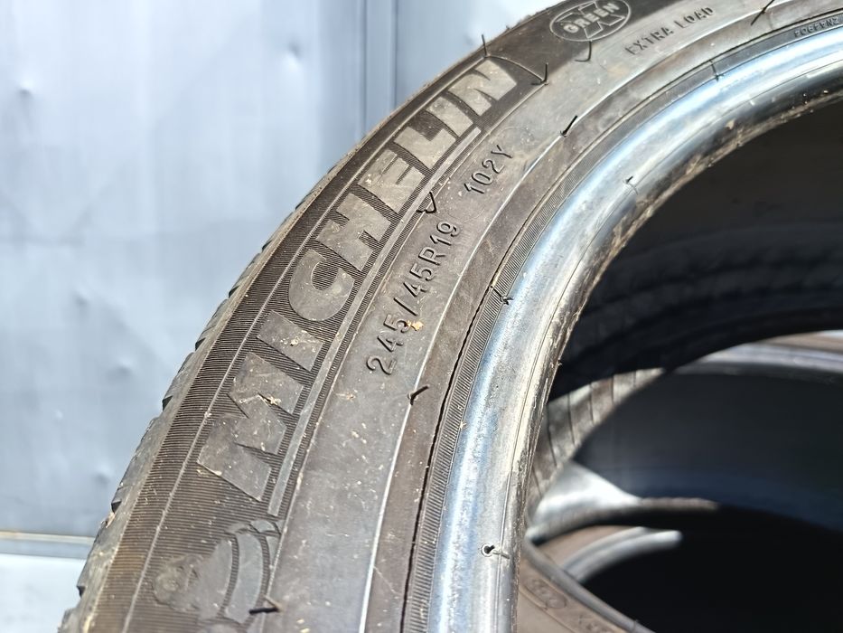Anvelope vara 245 45 19 Michelin 2022 5.3mm