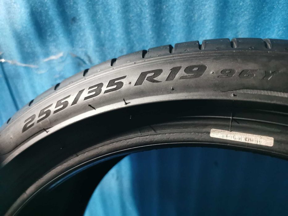 225/40 R19 - 255/35 R19 - pirelli 4 bucati