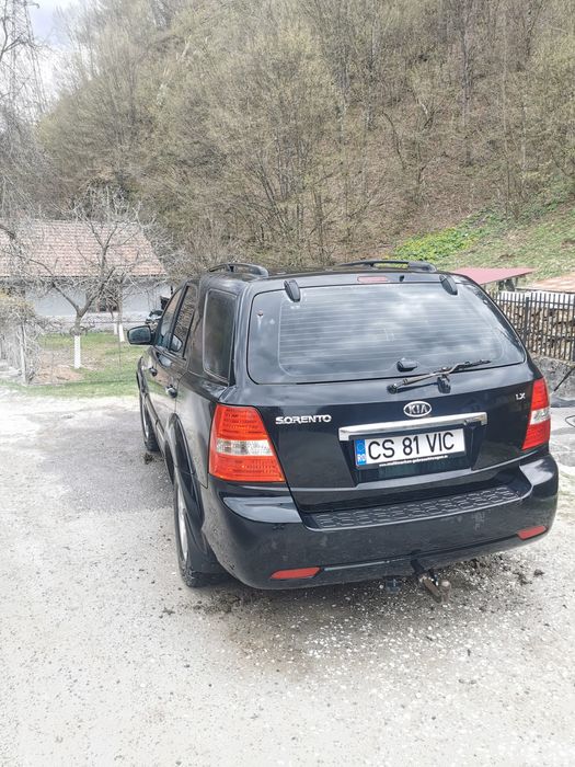 Vând Kia Sorento 2x4 4x4HI 4x4LO