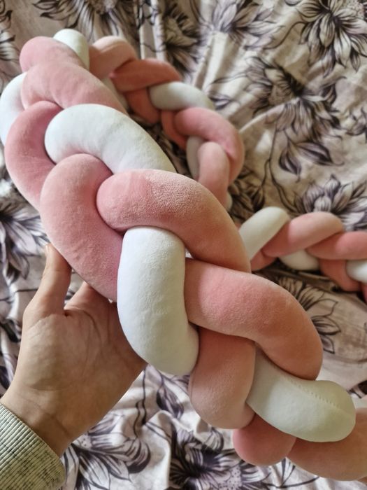 Обиколник за бебе