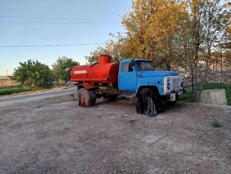 GAZ 53 sotiladi yilli 85