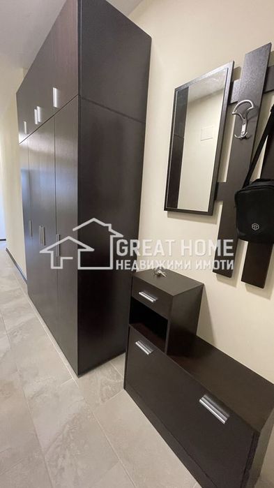 Дава се под наем Тристаен апартамент в Търговище, Център - 65 кв.м за 306 € - Снимка #9