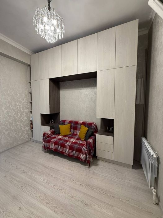 Продаётся однокомнатная квартира Юнусабад 4 квартал Шохсарой