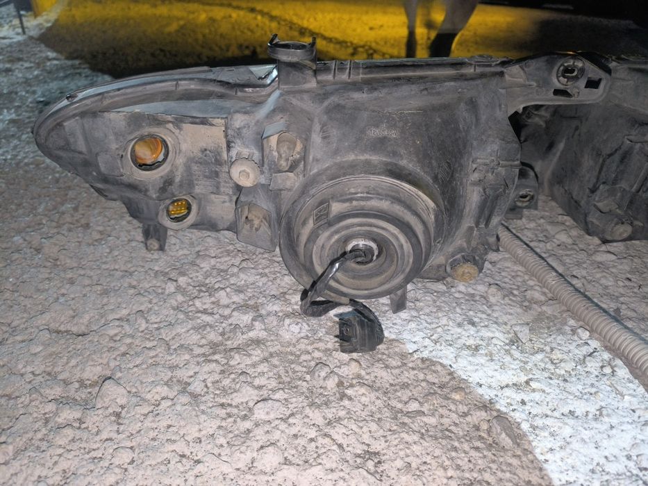 Продам Фары padjero 3