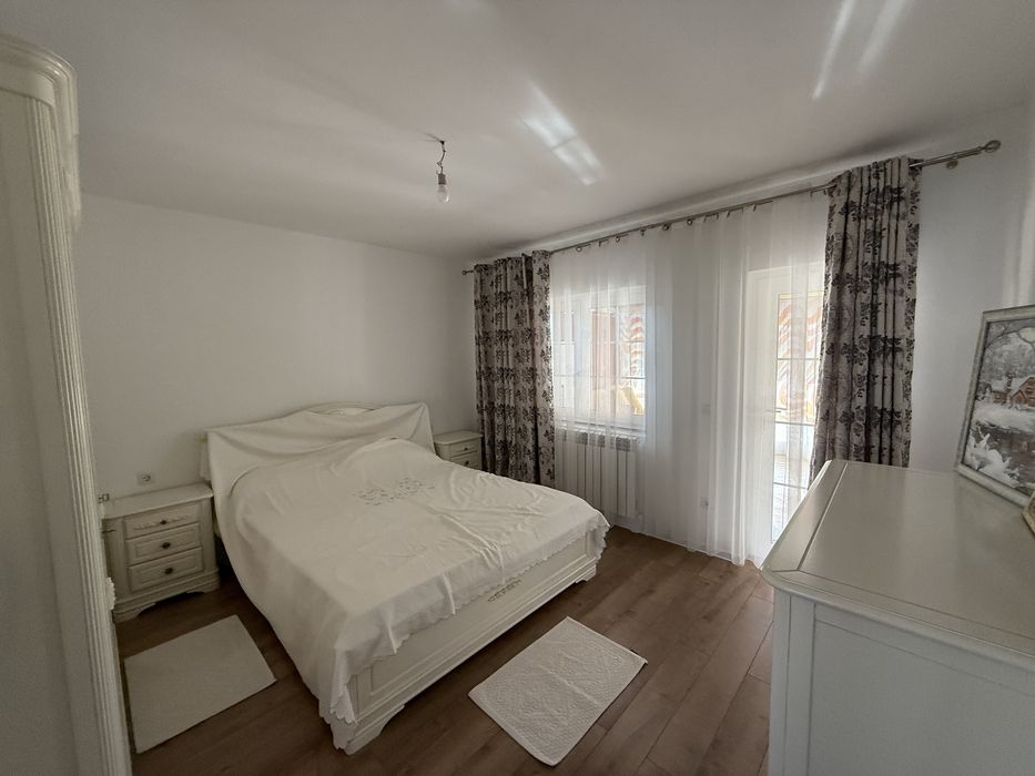 Casa Holboca , centru - langa primarie!