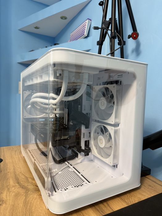 Игровой компьютер 9800x3d+5070