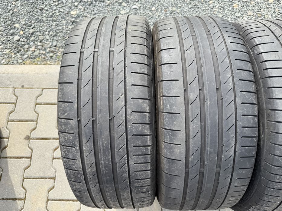 4бр. Летни Гуми С Борд 235/50R/18 -CONTINENTAL- DOT:1220- 3.9мм.