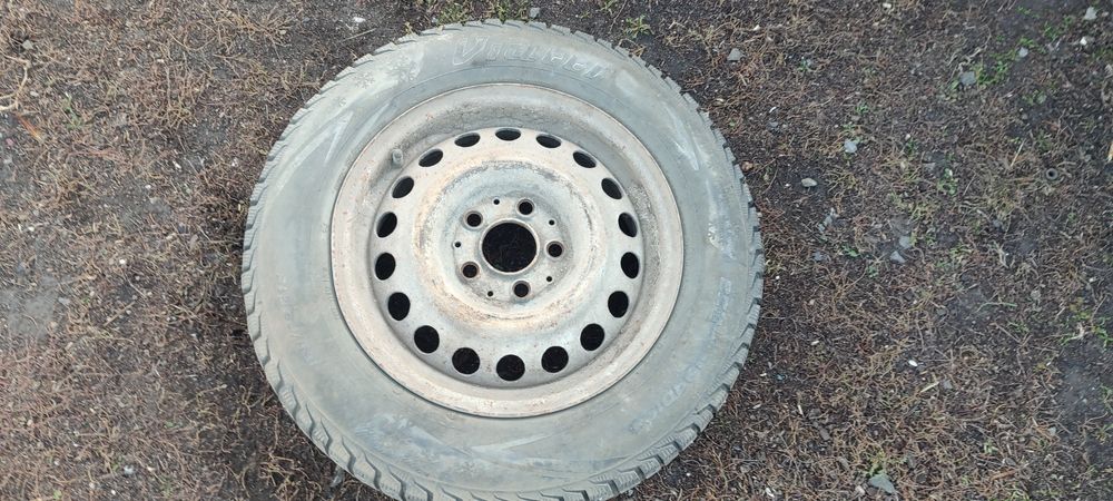 Один балон р15.   .