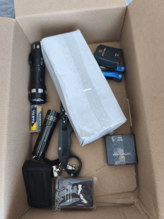 Kit autosalvare din mediu ostil!