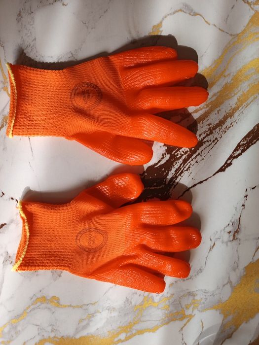 Строительные резиновые перчатки