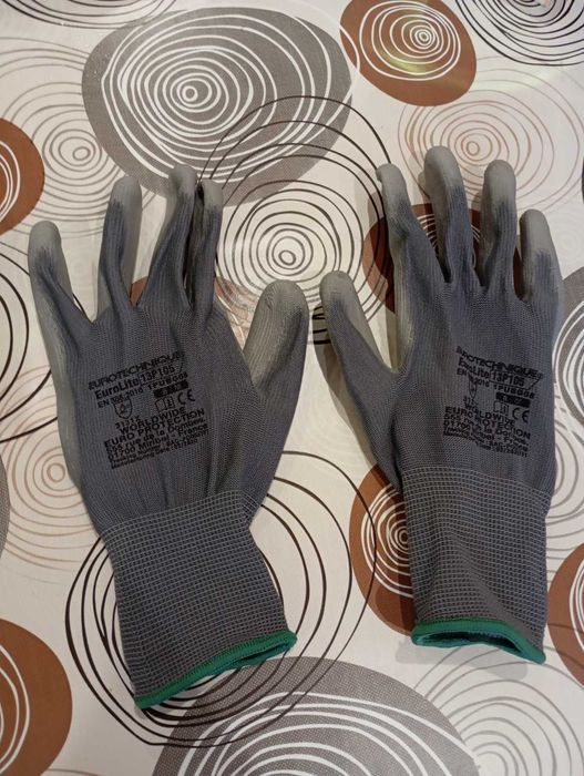 Работни ръкавици