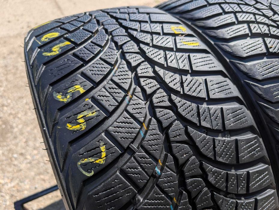 # SET 4 Anvelope Iarna 240/40 R19 + 275/35 R19 KUMHO WinterCraft WP71 - XL | Pret/buc