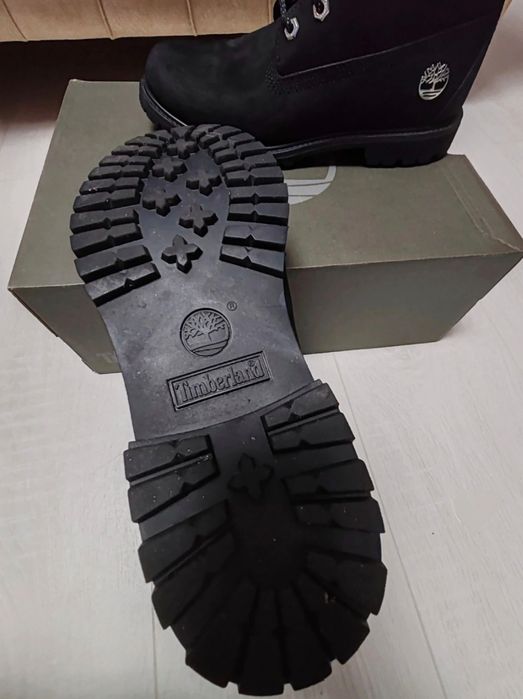 Ghete Timberland piele nabuc premium