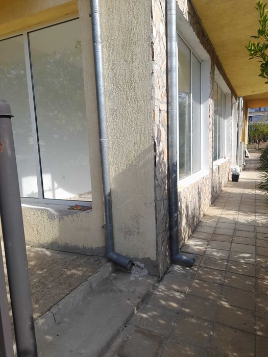 Дава се под наем Магазин в Петрич - 100 кв.м за 300 € - Снимка #9
