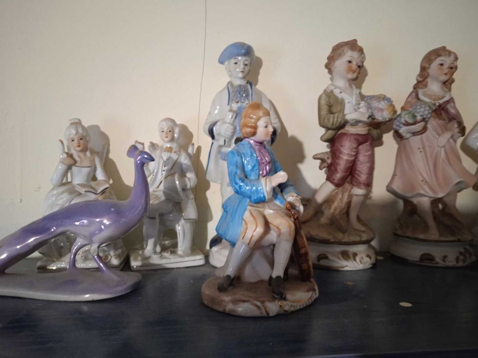 Порцеланови фигури