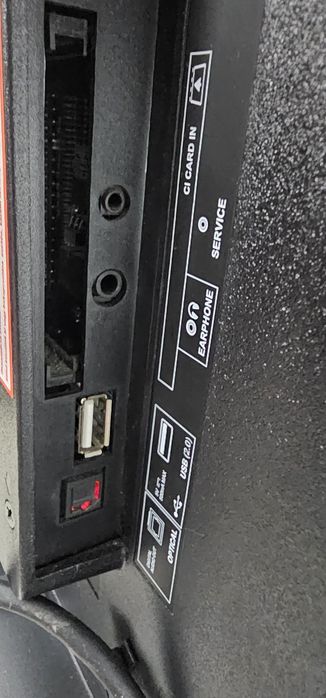 Продавам телевизор BLAUPUNKT B24O207T2CSHD