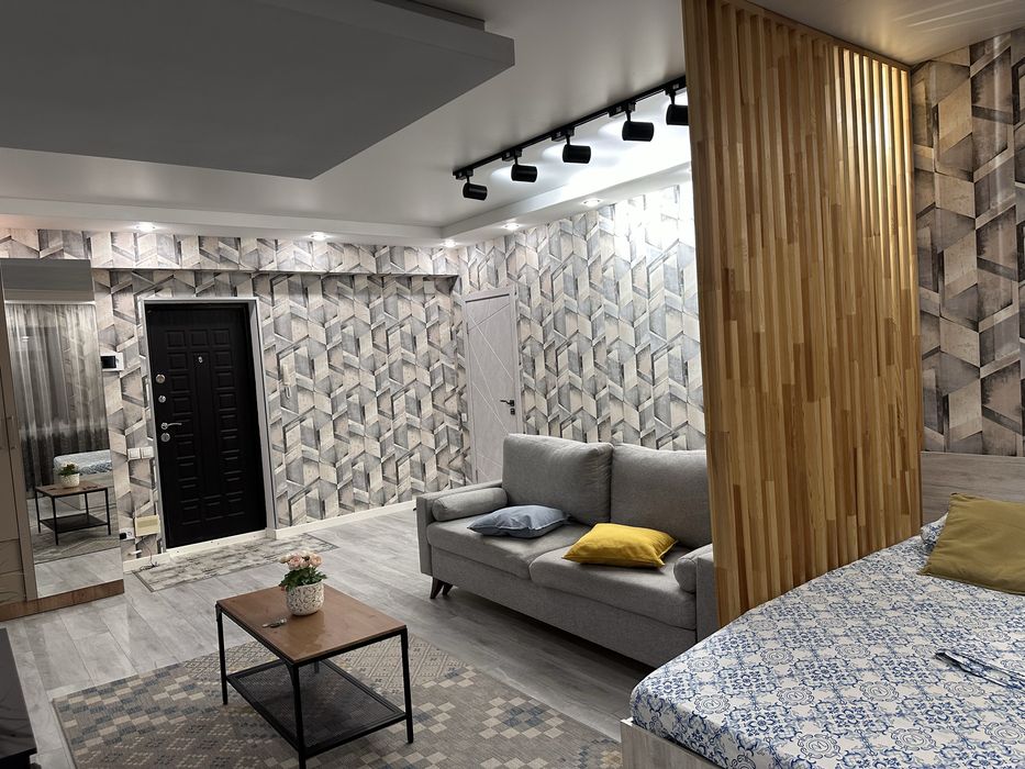 Сдам почасово 1,5 Евролюкс