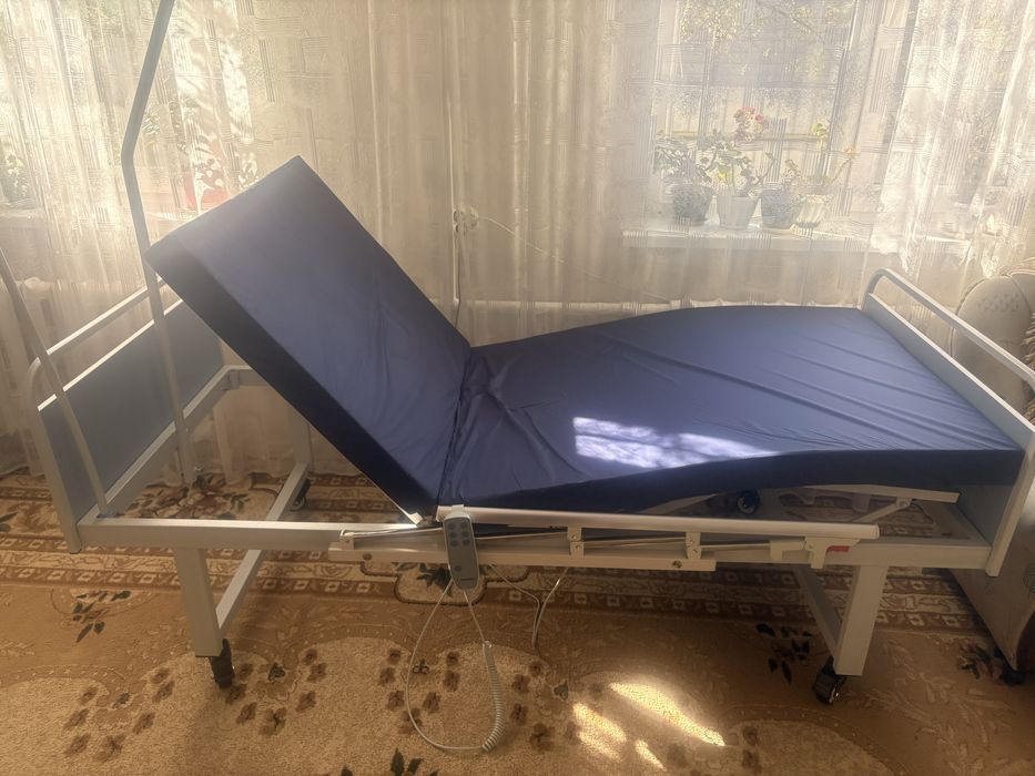 Продам кровать инвомед