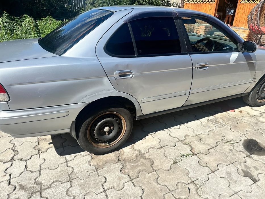Продам ниссан санни правый руль
