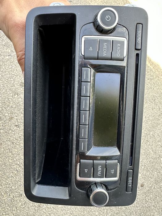 Оригинално VW радио и CD player