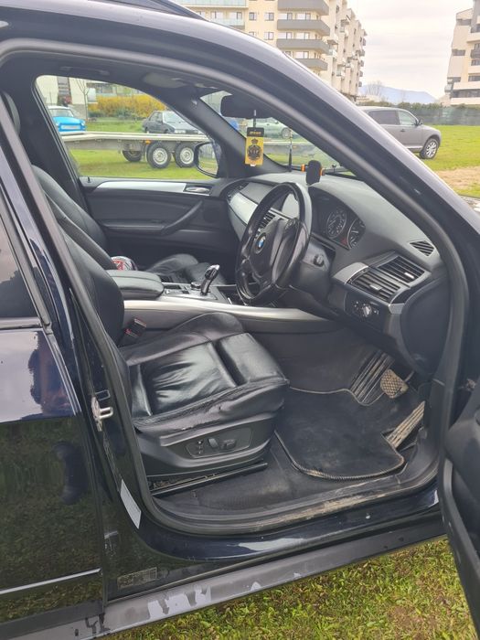 Dezmembrez bmw x5 E70 2010 3.0
