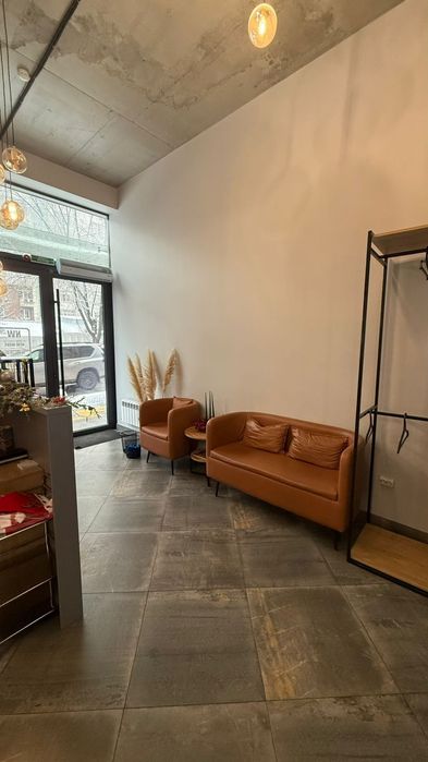 Сдам в аренду кресло парикмахера