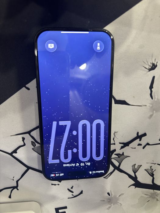 Продам Айфон 16 про