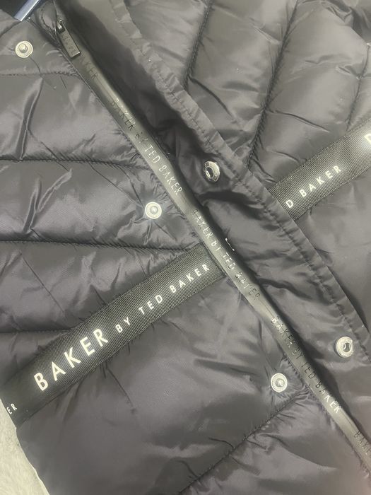 Космонавт за бебе Ted Baker