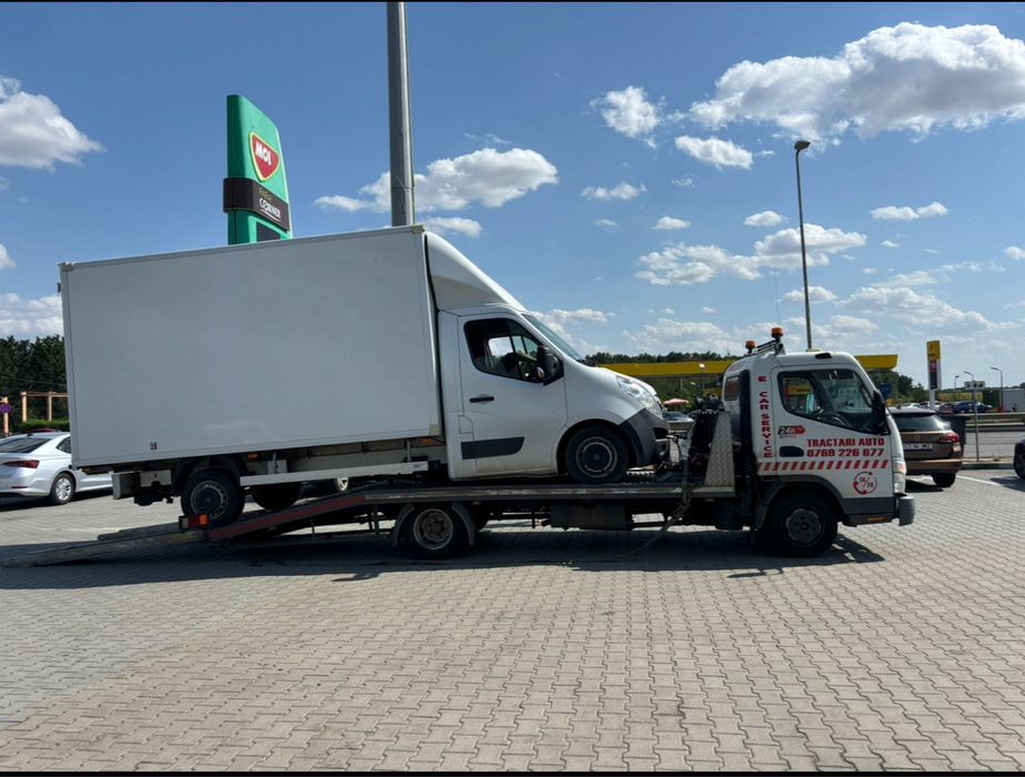 Autoplatforma Mitsubishi  Fuso Canter cat.B