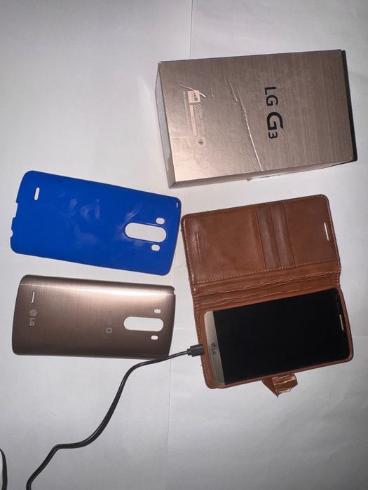 Продам телефон по низкой цене