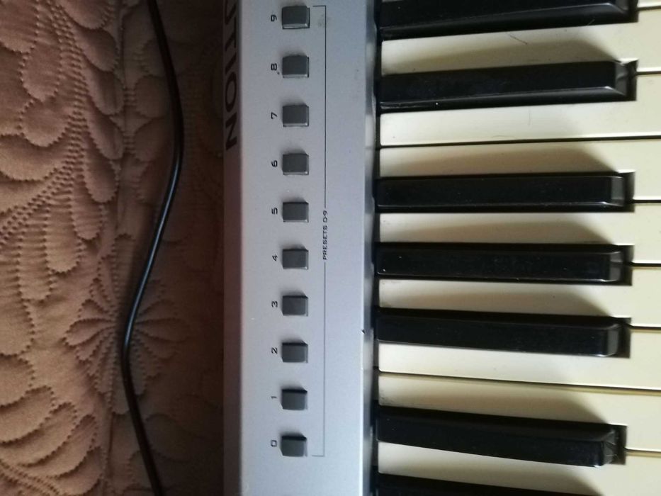 Миди Клавиатура M-Audio Evolutiom MK361C