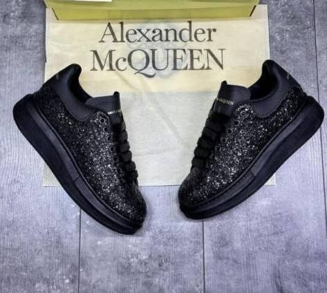 Adidasi Mcqueen damă