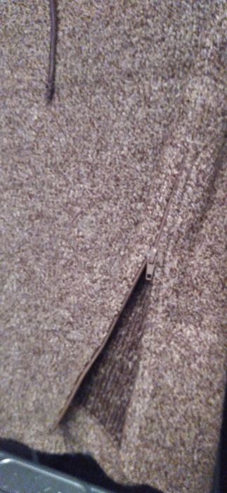 Одежда женская, размер 50, кофты, брюки и мн. др.