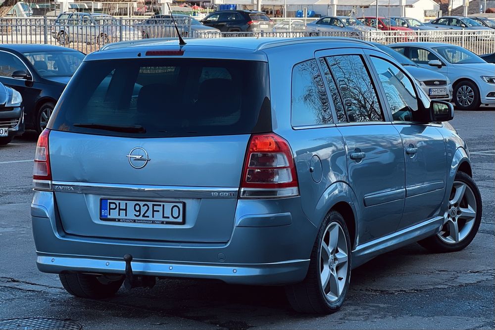Opel Zafira 1.9 CDTI 150CP Unic propietar in romania