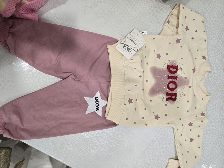 Новая одежда для девочек