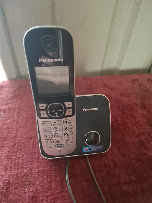 Телефон сотилади Panasonik