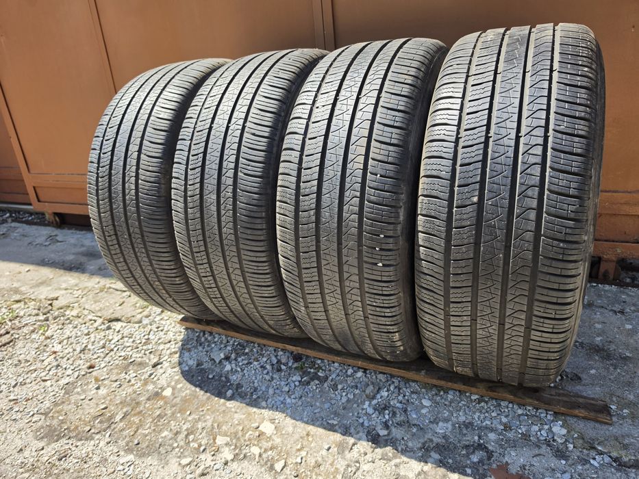 4 бр. всесезонни гуми  275/55/19 Pirelli DOT 4420 5,5-6 mm